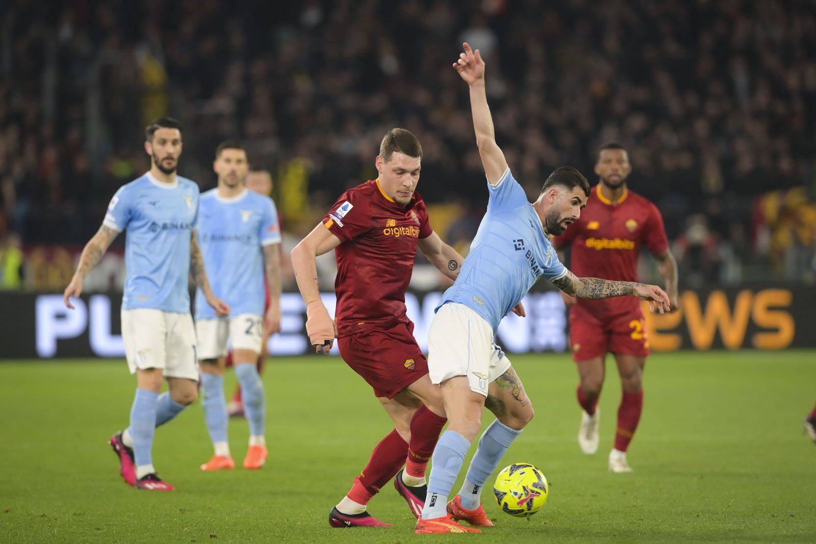 lol台服官网首页地址-风云突变AC米兰今晨更衣室发声，意甲版图或变，态度坚定，数据趋势出现新变化的简单介绍