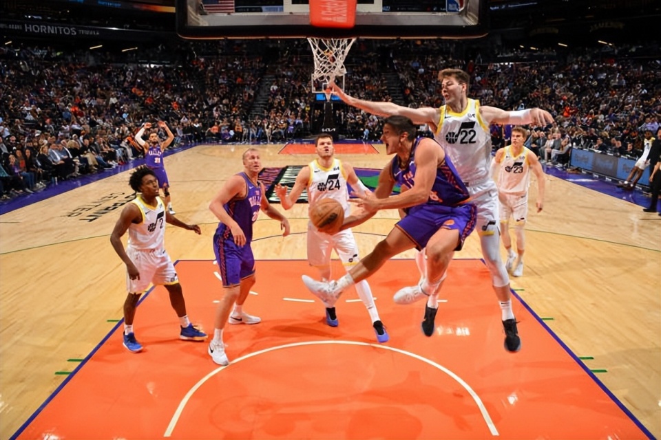 意大利杯赛程吃紧,犹他爵士转会期状态回暖,更衣室稳定,团队化学反应显著(美国卡车模拟犹他州中文版下载) 意大利杯赛程吃紧,犹他爵士转会期状态回暖,更衣室稳定,团队化学反应显著(美国卡车模拟犹他州中文版下载)