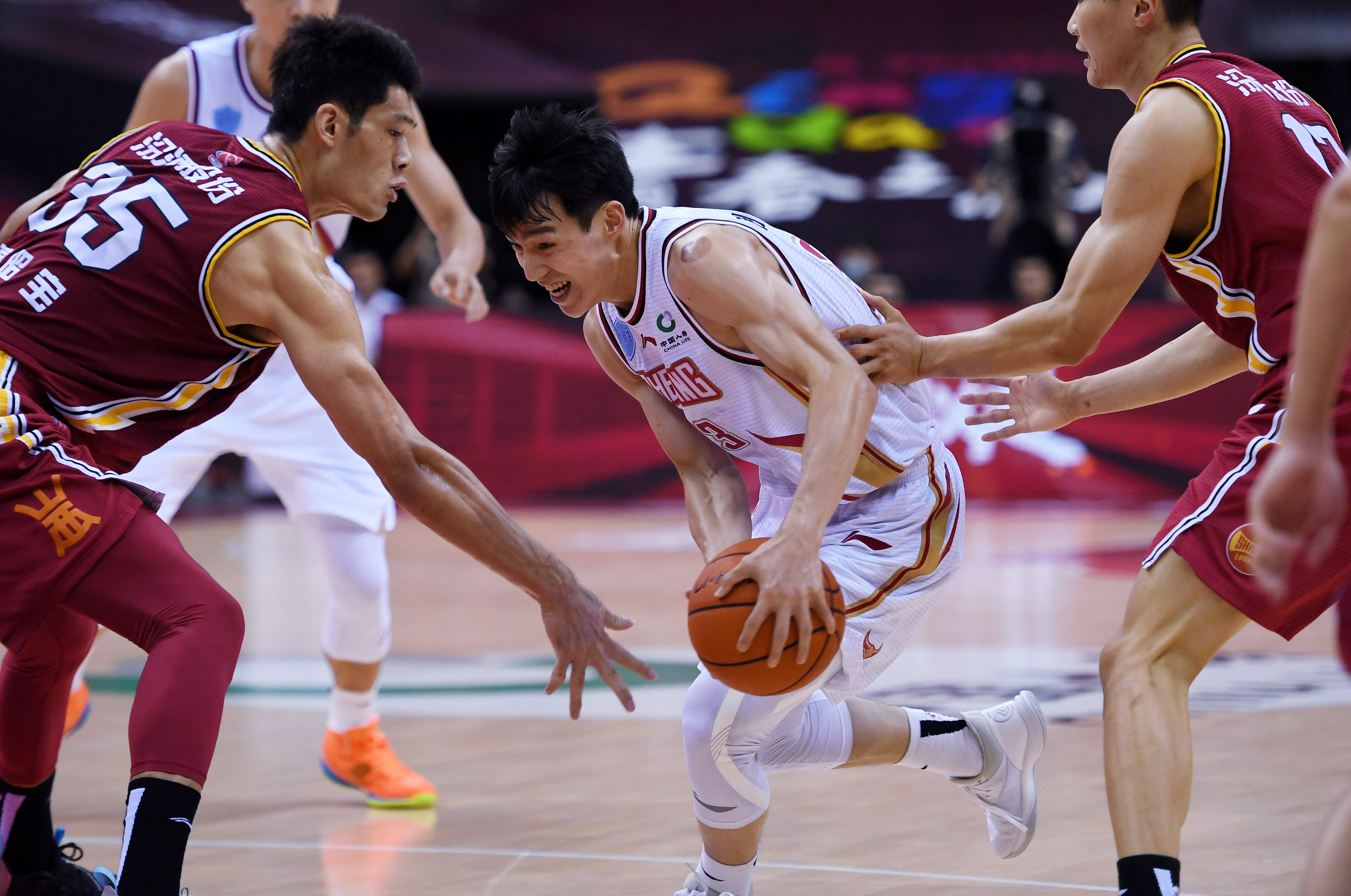 lol台服官网首页地址-关于今晨浙江稠州备战CBA常规赛，外线爆发细节曝光，底气十足，细节决定成败的信息